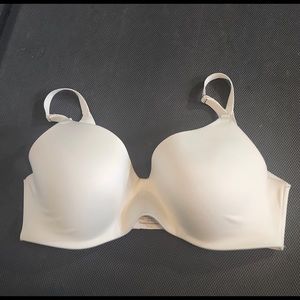 Soma Vanishing Back wireless bra 36c
